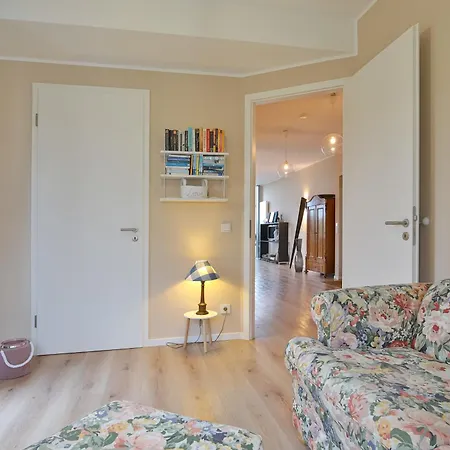 Hébergement de vacances Ostsee - Reetdachhaus Nr 1 