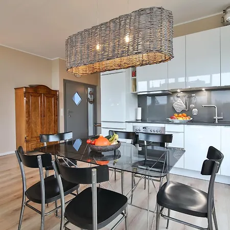 Ostsee - Reetdachhaus Nr 1 