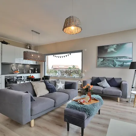 Ostsee - Reetdachhaus Nr 1 